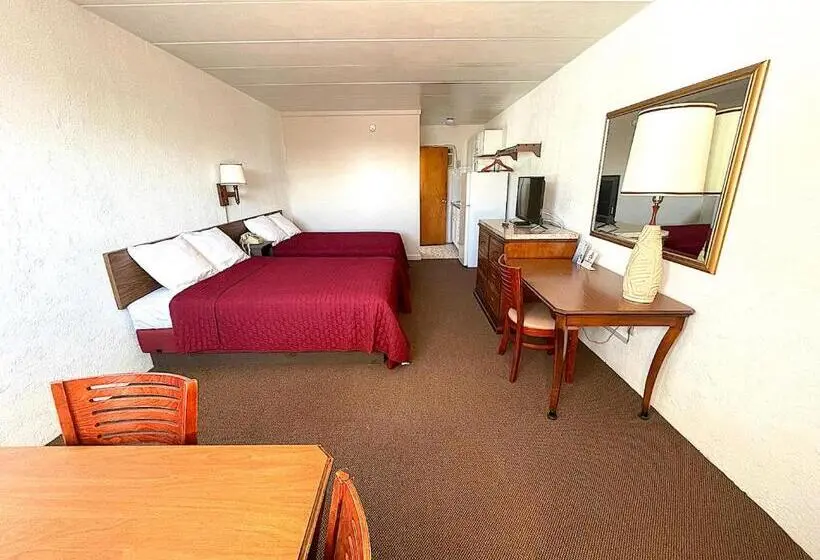スタンダードスタジオ, Cardinal Motel