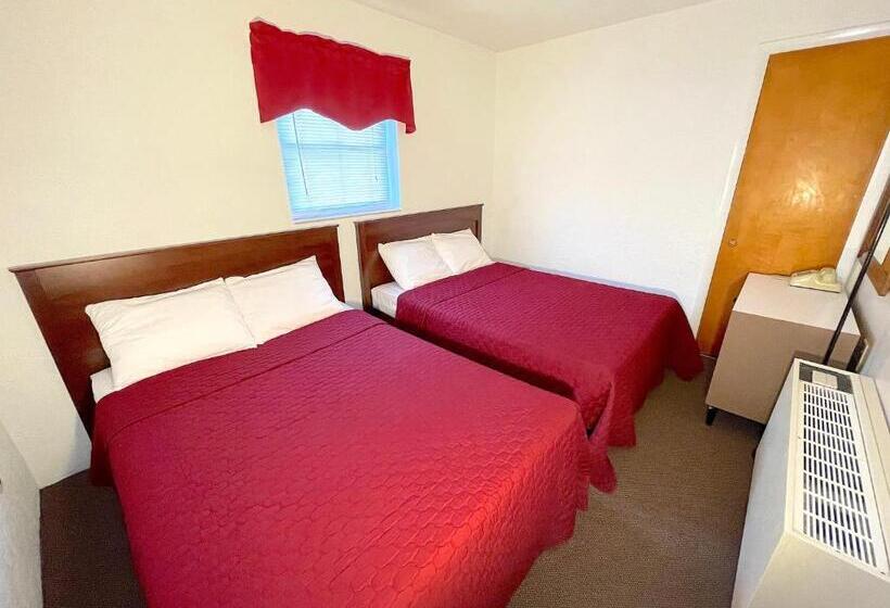 豪华工作室, Cardinal Motel