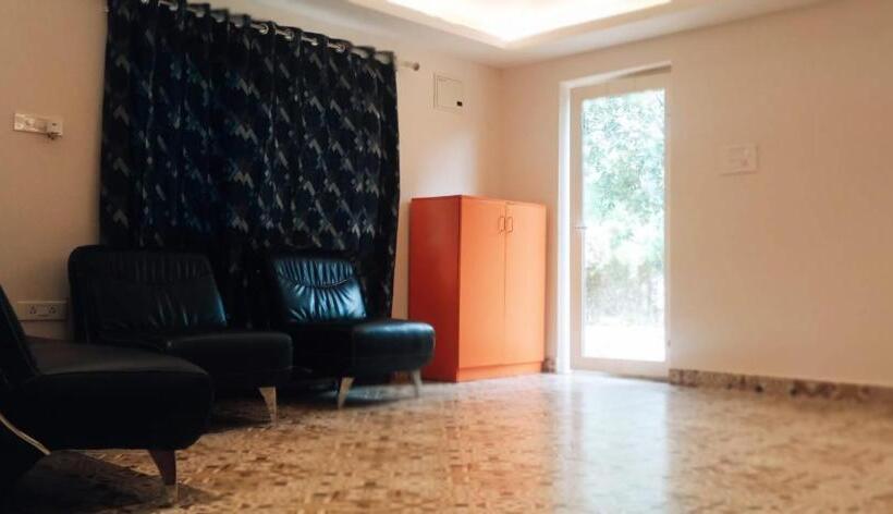 Номер Deluxe, Farm Stay Resort   Shamirpet, Hyderabad