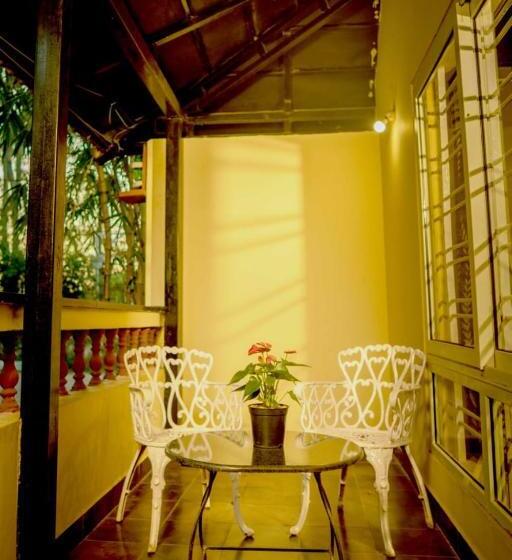 اتاق لوکس با تخت بزرگ, Farm Stay Resort   Shamirpet, Hyderabad