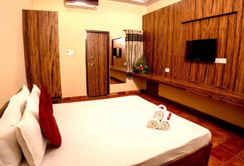 اتاق لوکس با تخت بزرگ, Farm Stay Resort   Shamirpet, Hyderabad