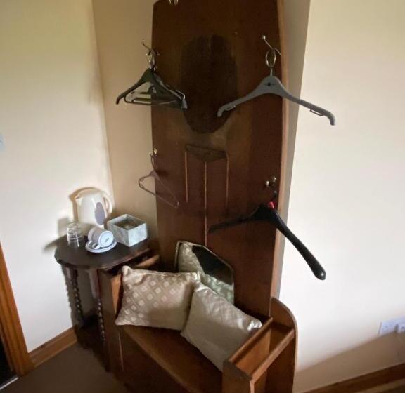 マウンテンビュースタンダードルーム, The Crown Inn Longtown