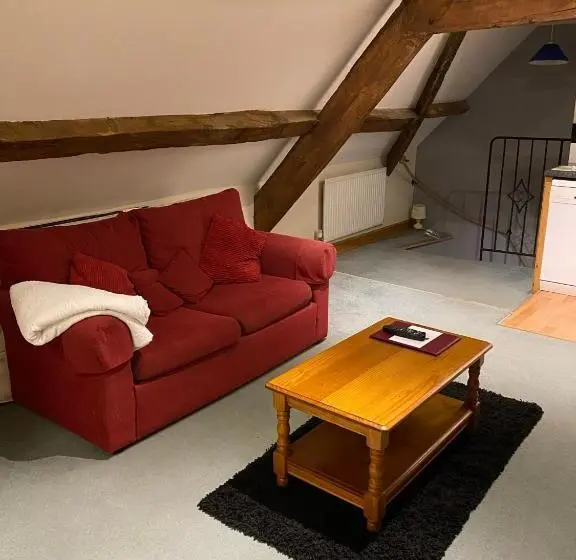 Standard-studio, The Crown Inn Longtown