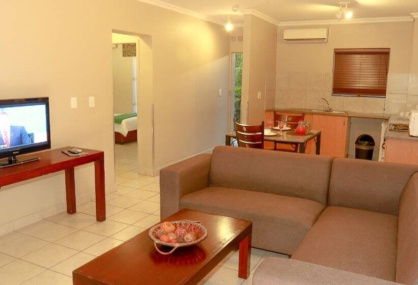 家庭套房, At Tzaneen