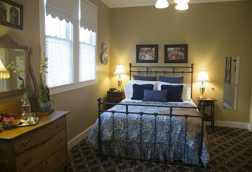 Standart Oda, Magnolia