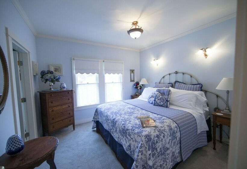 Standart Oda, Magnolia