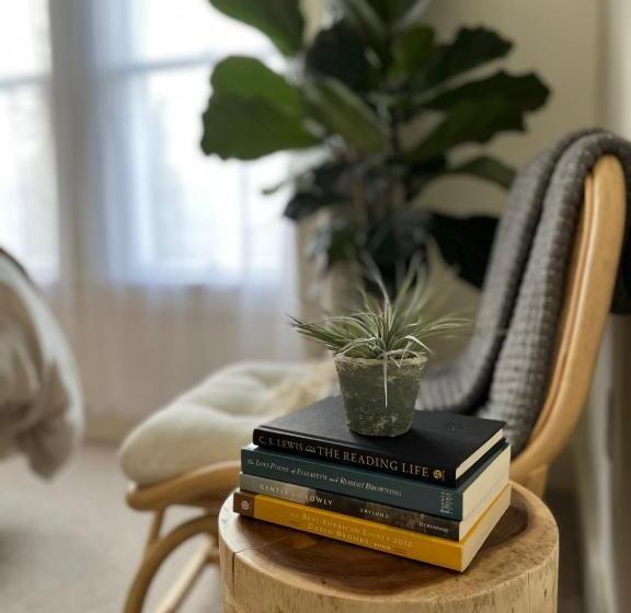 Standart Oda, Magnolia