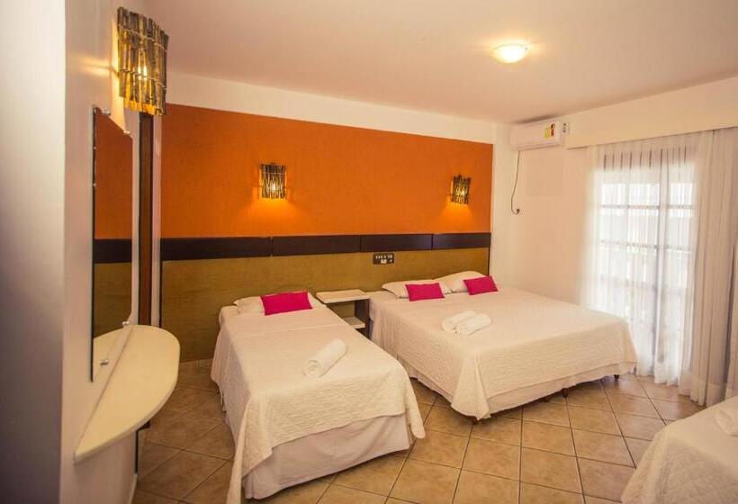 חדר סופריור לארבעה, Pousada Dom Capudi