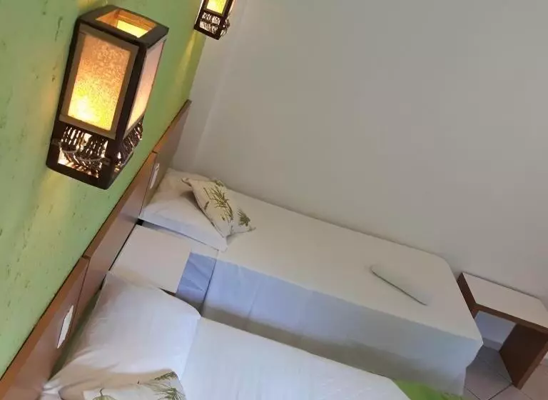 اتاق استاندارد سه نفره, Pousada Dom Capudi