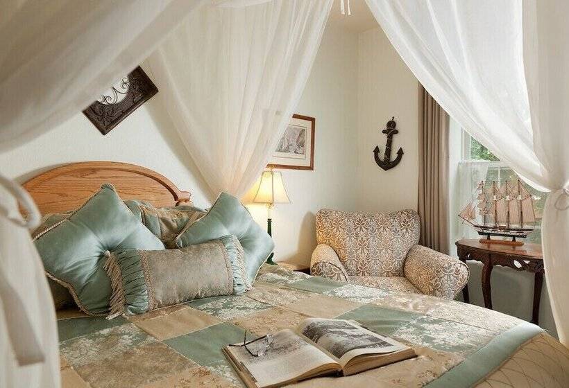 Номер Стандарт, The Roosevelt Inn