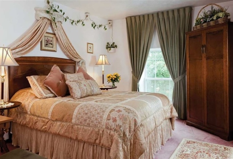 Номер Стандарт, The Roosevelt Inn