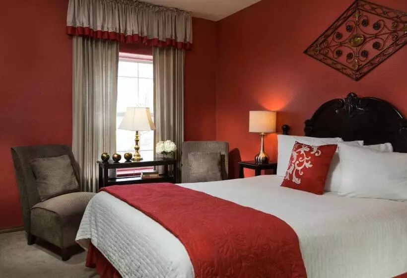 デラックスルーム, The Roosevelt Inn