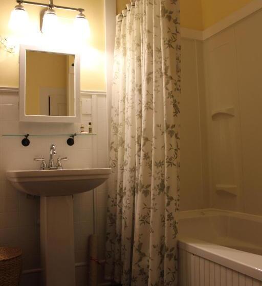 标准房带园景, Granbury Gardens Bed And Breakfast