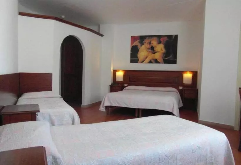 スタンダード4人部屋, Albergo Del Sole