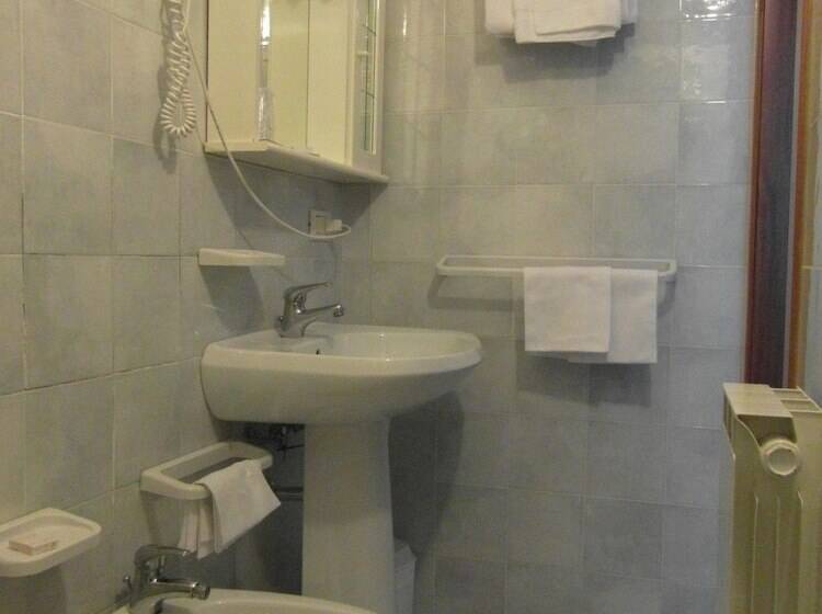 غرفة قياسية, Albergo Del Sole