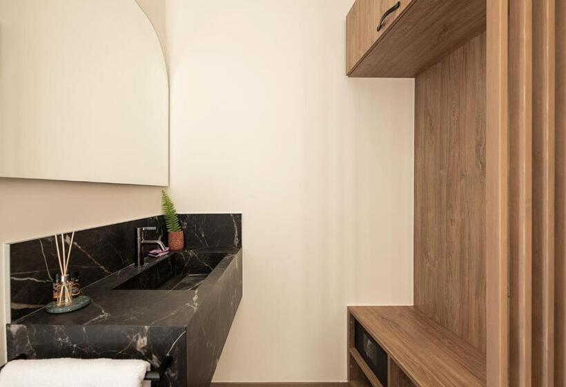 חדר דלוקס עם מרפסת נוף לים, Amphitrite