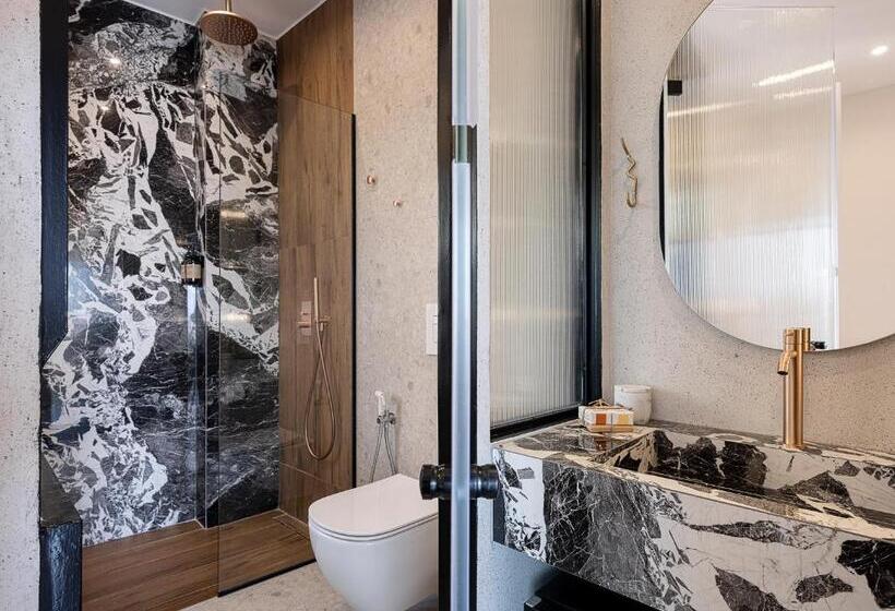 חדר דלוקס, Amphitrite