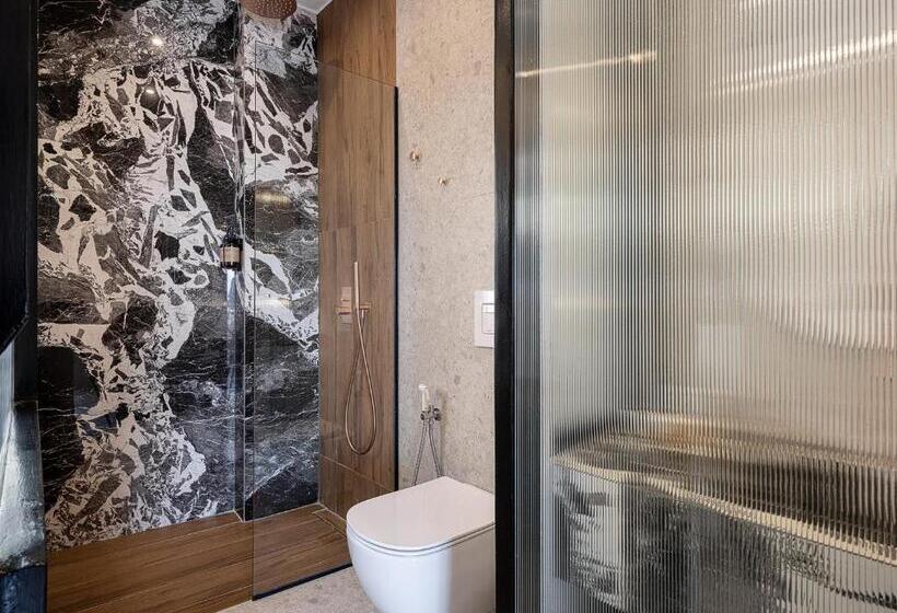 חדר דלוקס, Amphitrite