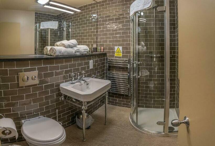 חדר סטנדרט, Harper S Steakhouse With Rooms, Haslemere