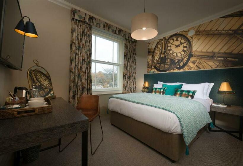 חדר סטנדרט, Harper S Steakhouse With Rooms, Haslemere