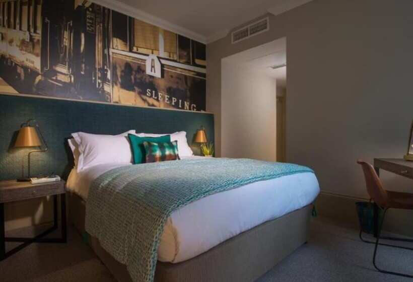 חדר סטנדרט, Harper S Steakhouse With Rooms, Haslemere