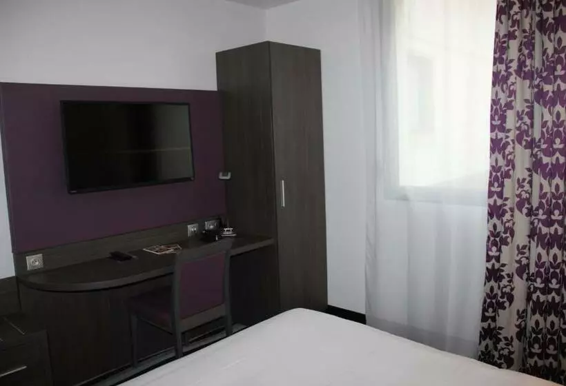 Superior-huone, Kyriad Saint Quentin En Yvelines Montigny