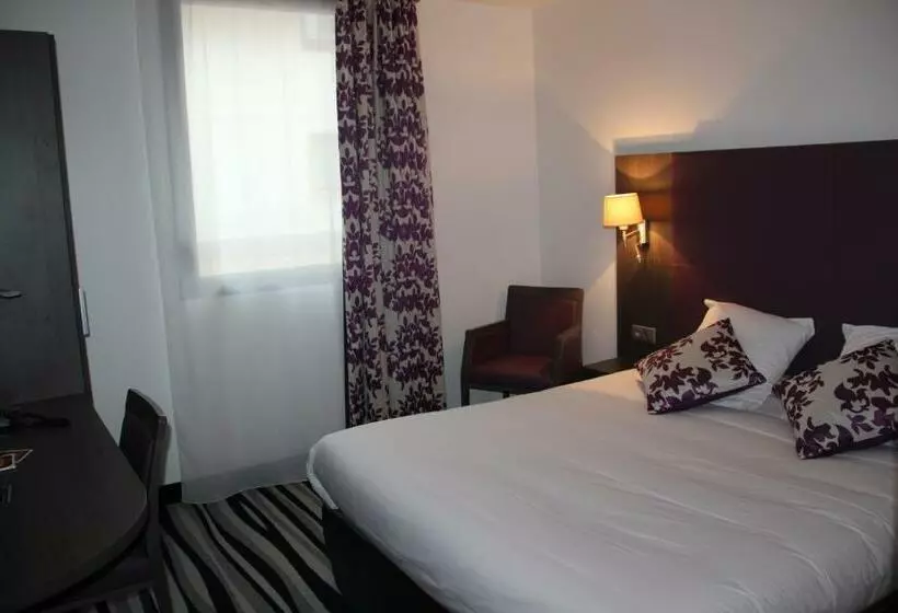 Superior-huone, Kyriad Saint Quentin En Yvelines Montigny
