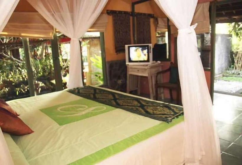 חדר דלוקס, Puri Taman Sari