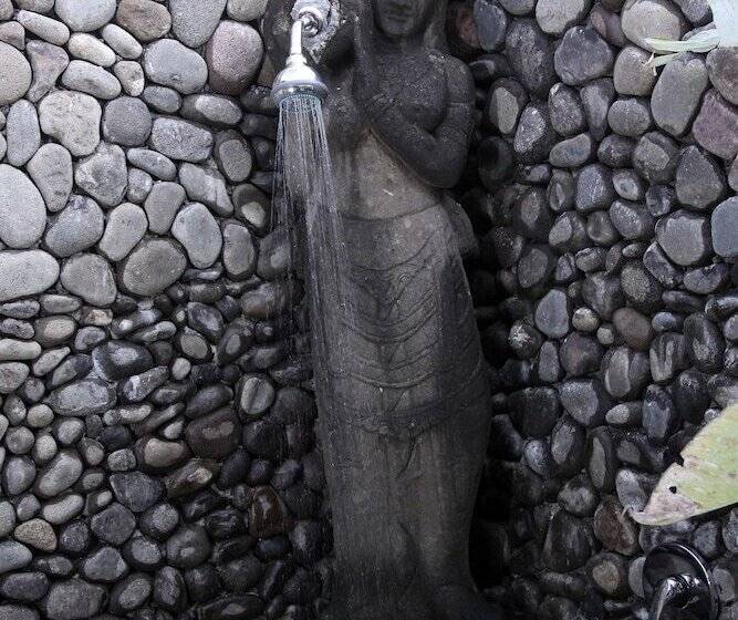 סוויטה, Puri Taman Sari