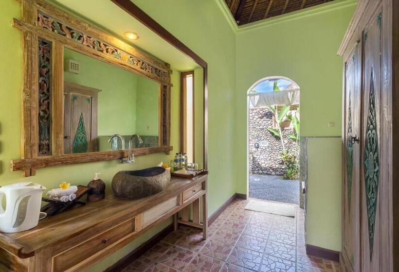 סוויטה, Puri Taman Sari