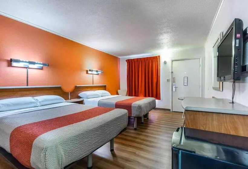 デラックスの４人部屋, Motel 6mount Vernon, Il