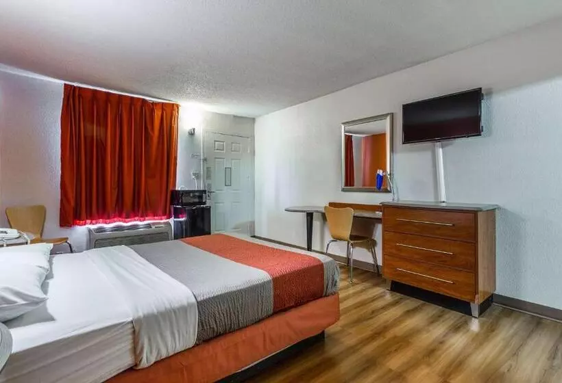 身障者適用スタンダードルーム, Motel 6mount Vernon, Il