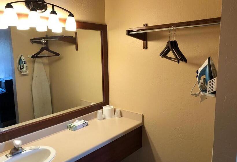 חדר דלוקס, Claridge Inn  St. George