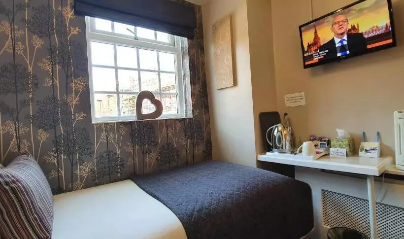 スタンダードシングルルーム, Beechwood Guest House