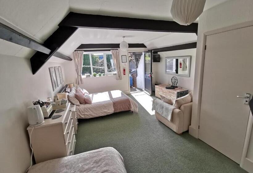 غرفة قياسية رباعية, Steps Farmhouse B&b