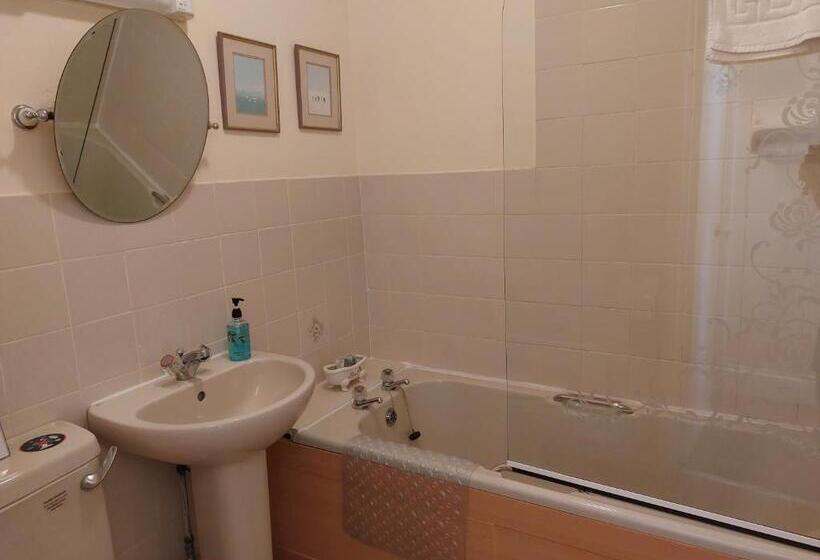 חדר סטנדרט, The Norwood