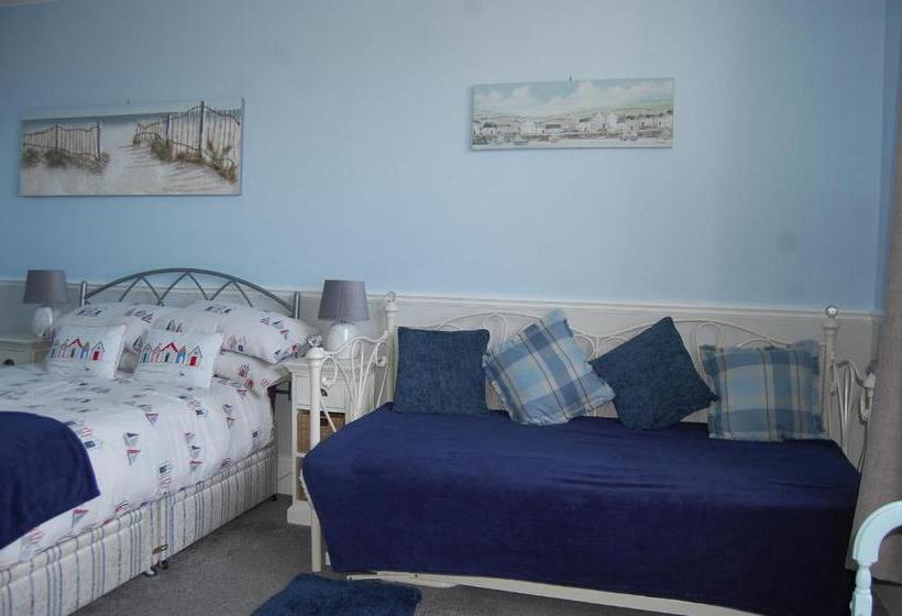 4인용 스탠다드 룸, The George B&b