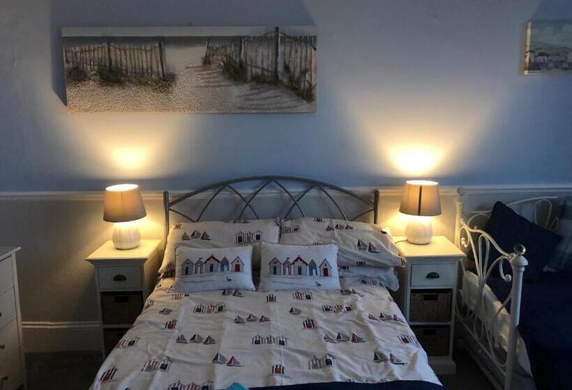 4인용 스탠다드 룸, The George B&b