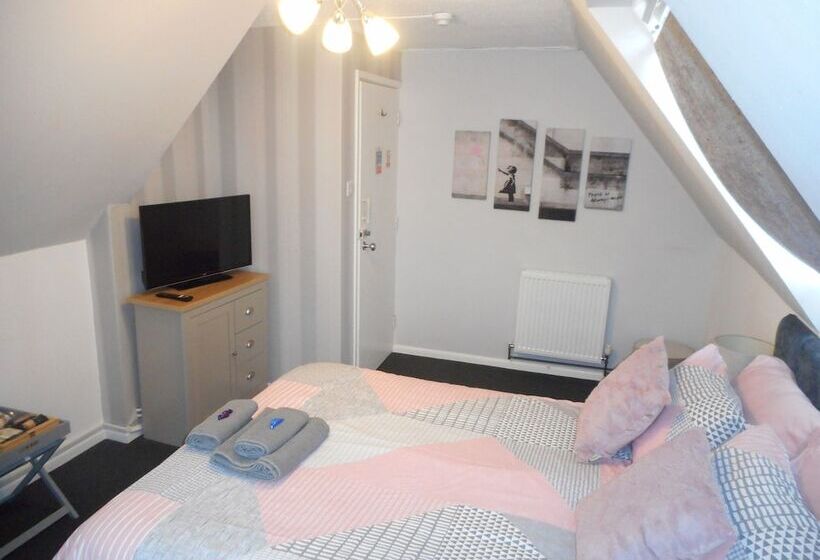 스탠다드 룸, The George B&b