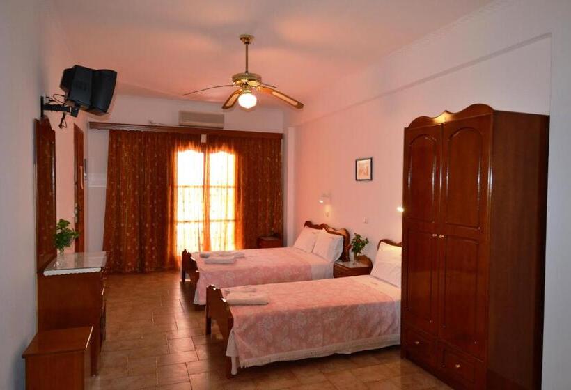 Estudio Estándar, Villa Georgia