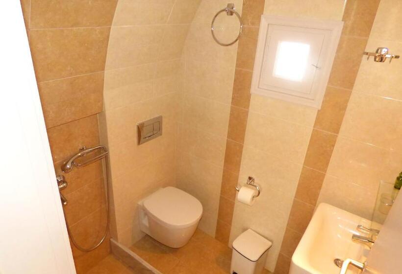 استودیوی استاندارد, Villa Georgia