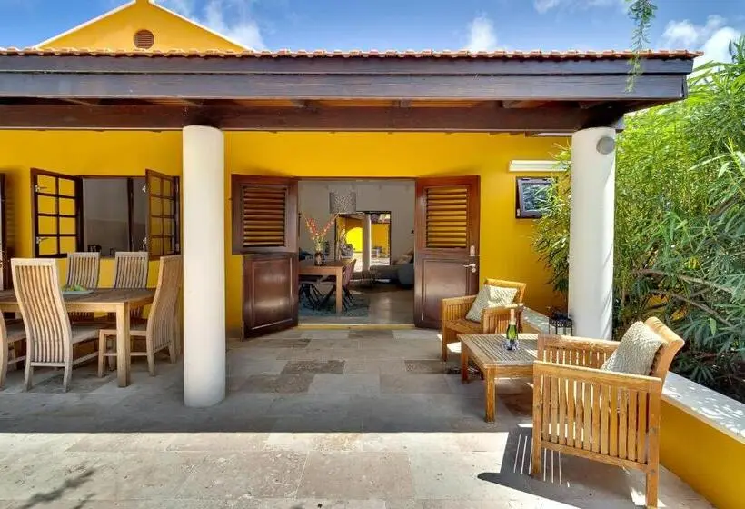 آپارتمان 1 خوابه با تراس, Boutique Hotel and Restaurant Wanapa -  Adult Friendly 14 Years+