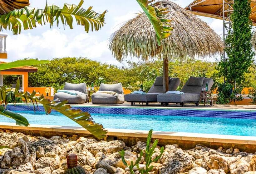 اتاق لوکس با بالکن, Boutique Hotel Wanapa   Adult Friendly   14 Years And Older
