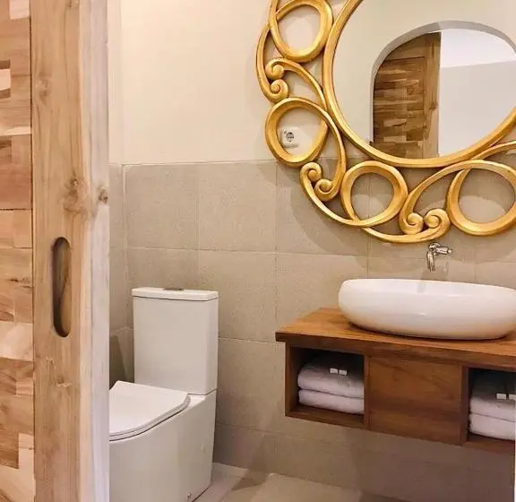 Chambre Deluxe, Belaya