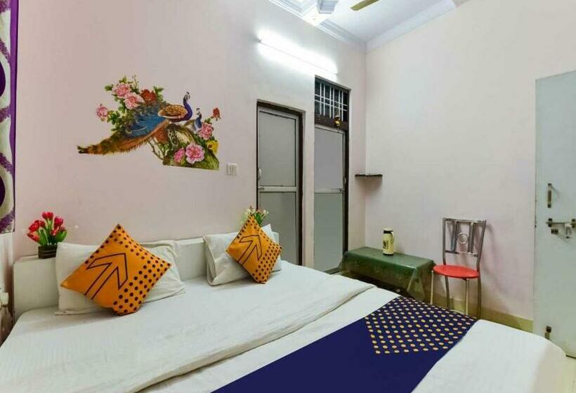 חדר קלאסי לשלושה, Flagship Stay Inn