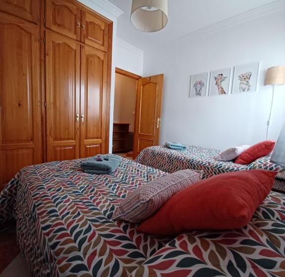 اتاق استاندارد با سرویس بهداشتی مشترک, Gibraltar Views Guest House
