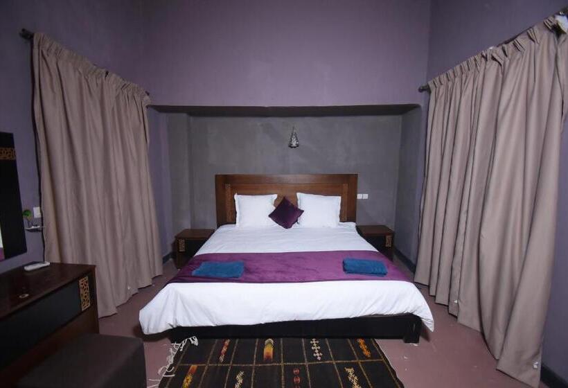 غرفة ديلوكس, Kasbah Tifoultoute