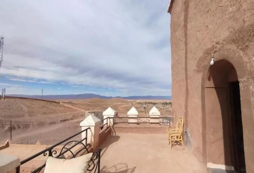バルコニー付きデラックスルーム, Kasbah Tifoultoute
