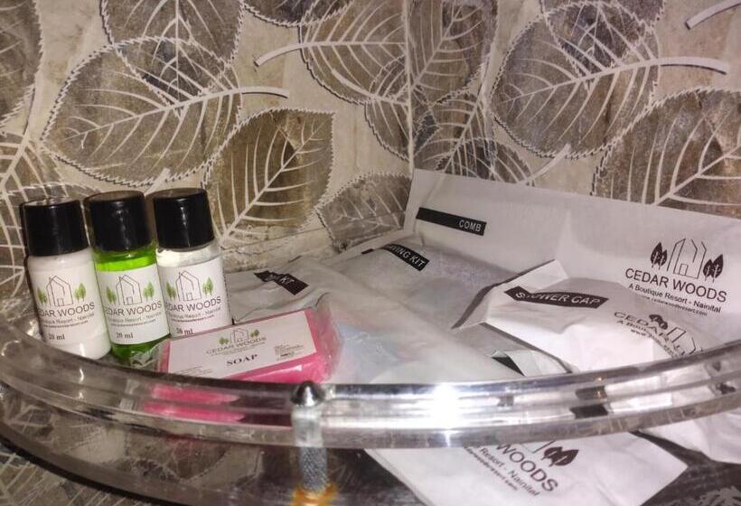 חדר דלוקס עם מרפסת, Cedar Woods Resort By Heyan Hotels