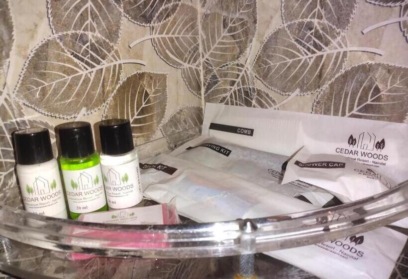 חדר דלוקס עם מרפסת, Cedar Woods Resort By Heyan Hotels